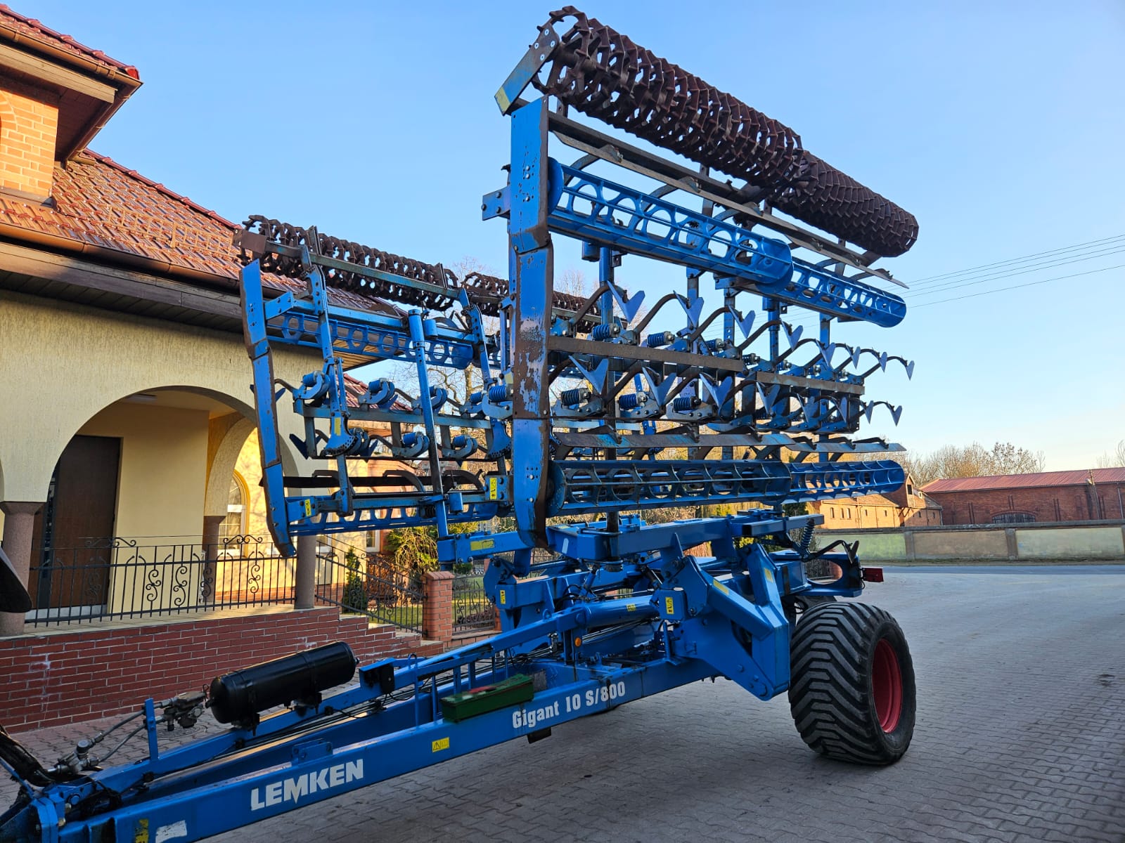 Lemken Gigant kompaktor 8m