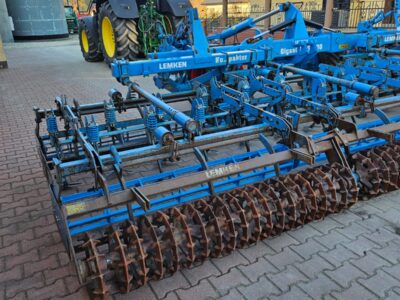 Lemken Gigant kompaktor 8m