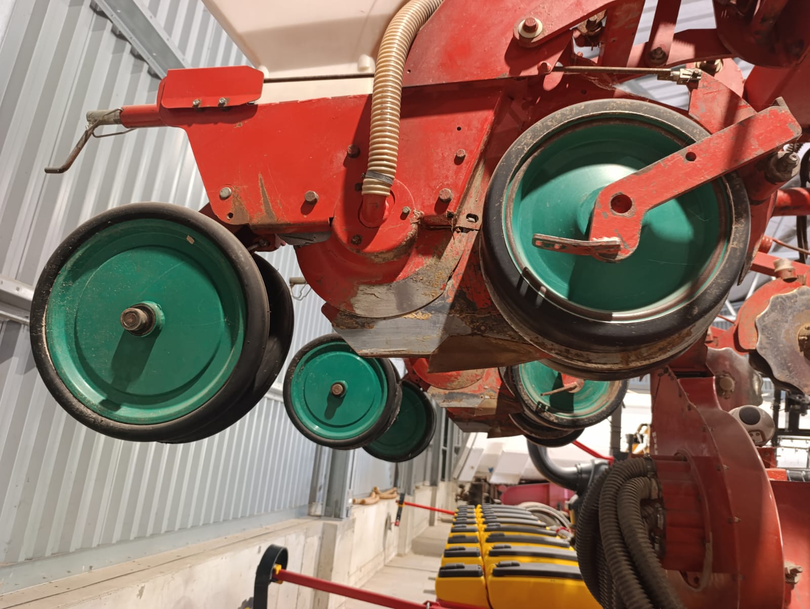 Siewnik do kukurydzy Accord Optima 8 rzędów talerzowy