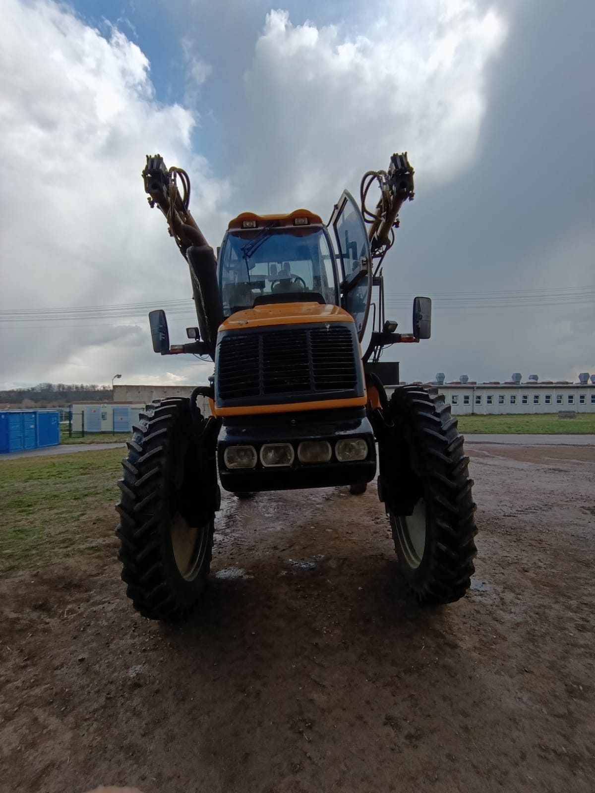 Opryskiwacz samojezdny Mazzotti Ibis 5500. Wysoki prześwit!