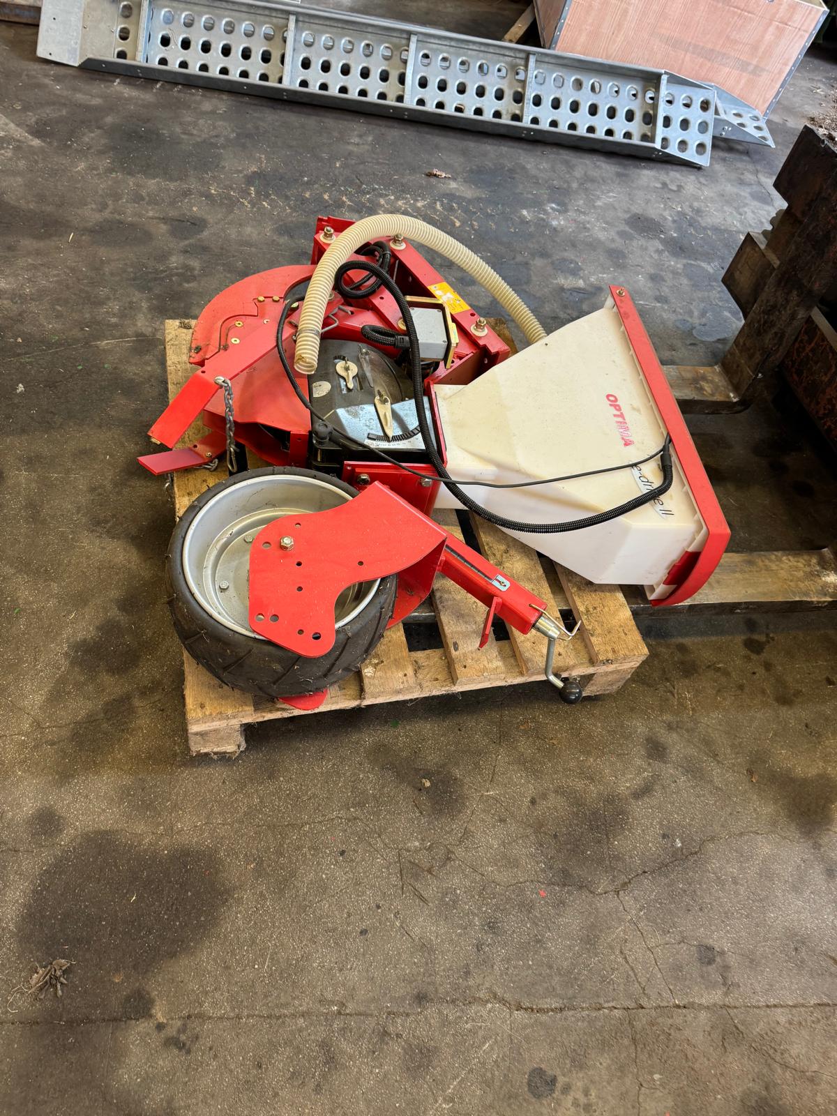 Siewnik do kukurydzy, słonecznika z dyni Kverneland e-drive 4 rzędy