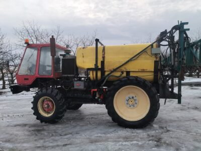 Opryskiwacz samojezdny