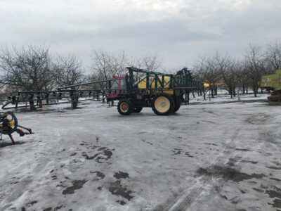 Opryskiwacz samojezdny