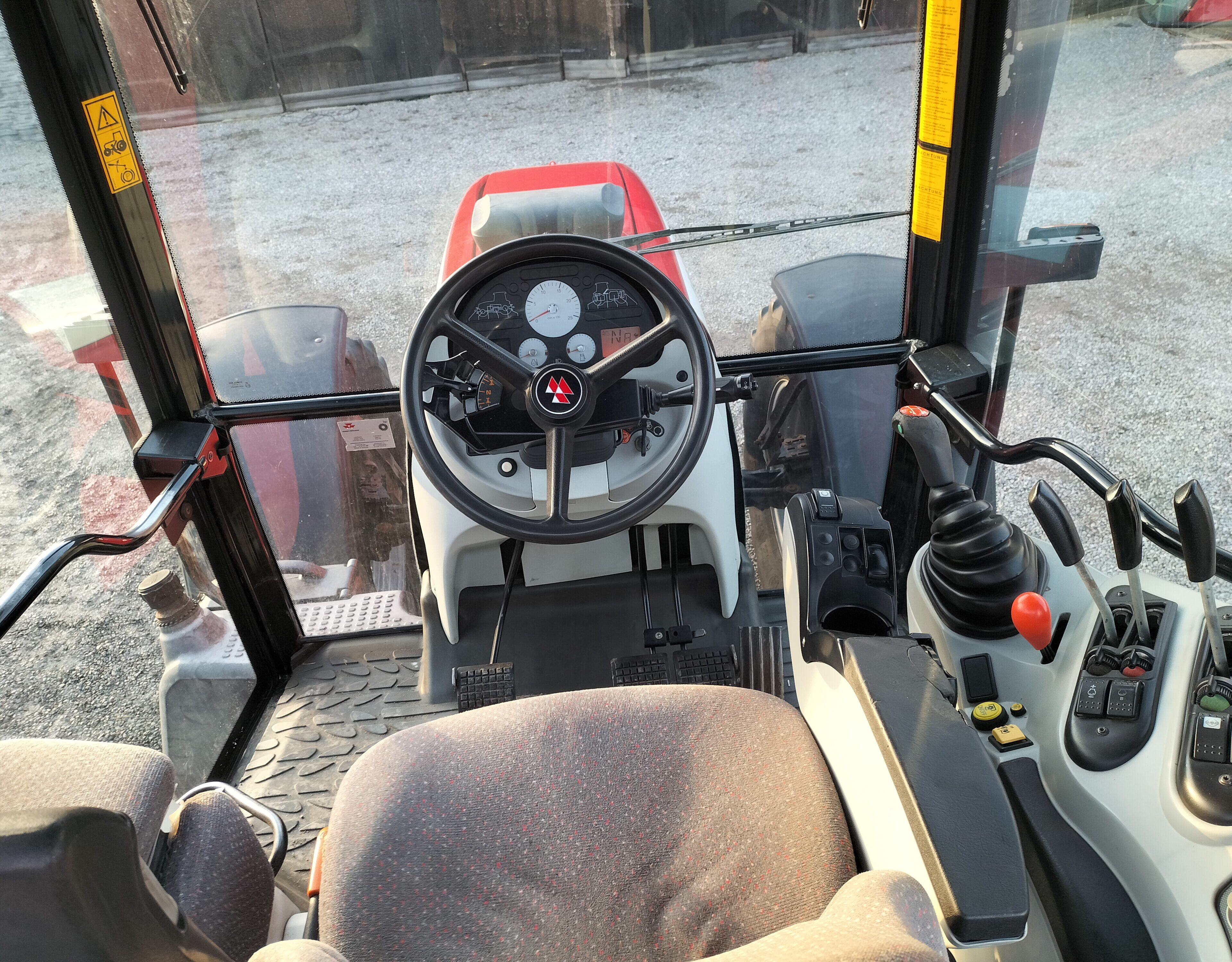 Massey Ferguson 6495