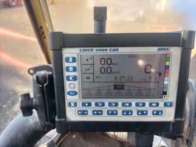 Opryskiwacz samojezdny