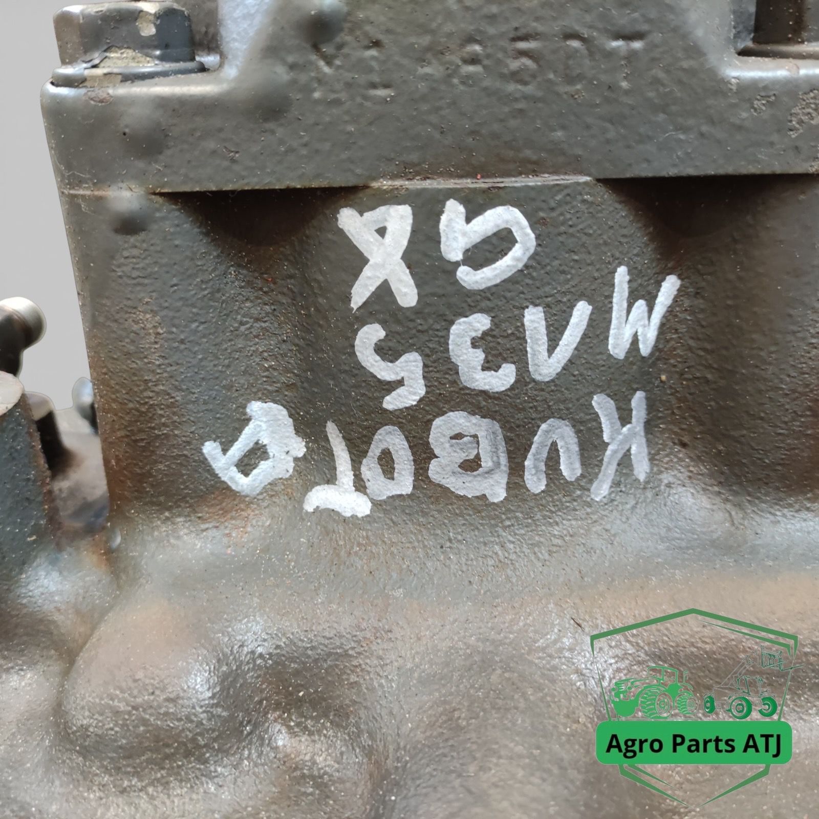 Mechanizm różnicowy Wałek Ataku Koło talerzowe M120DT Kubota M135 GX