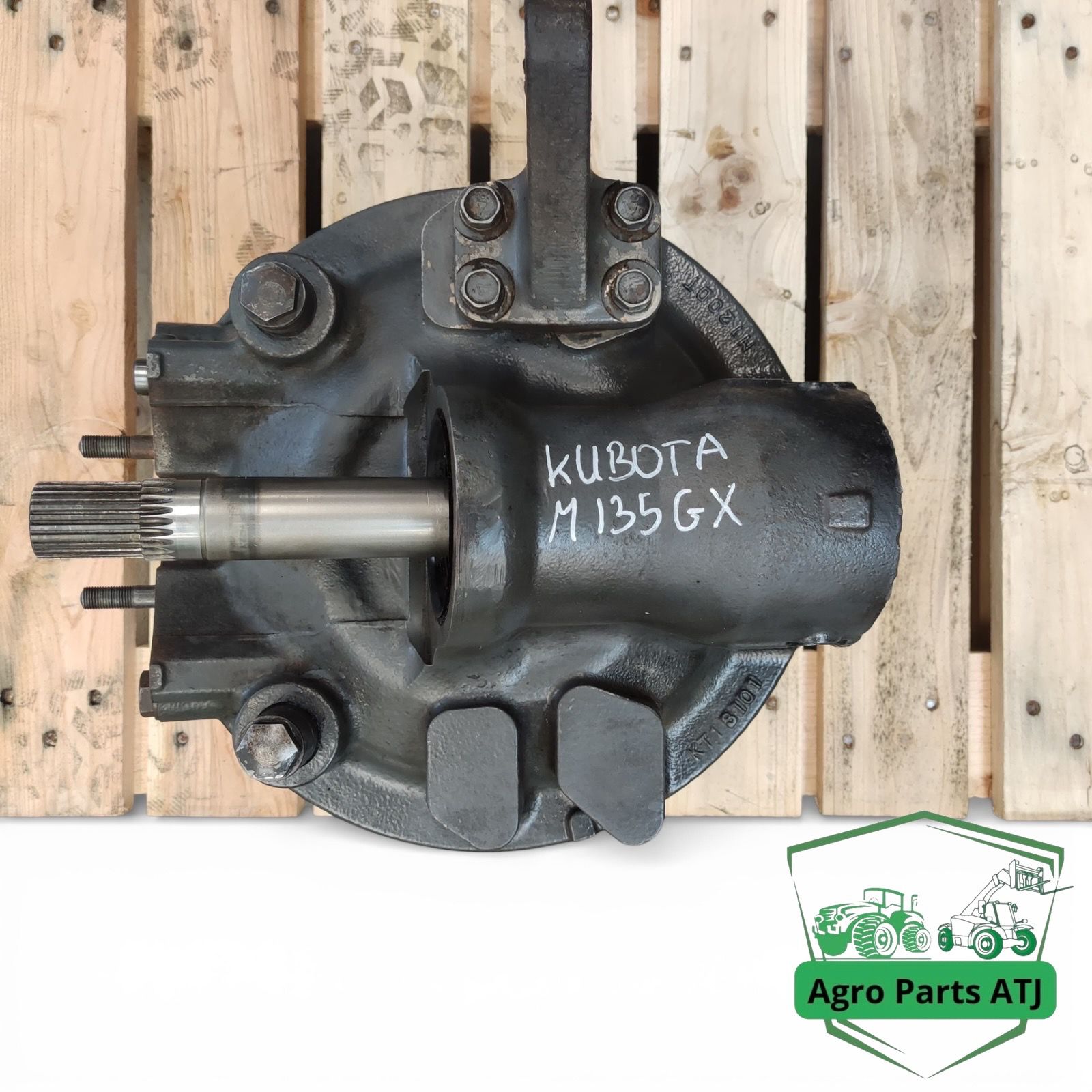 Kubota M 135 GX 39231 M12ODT Zwrotnica Zwolnica Reduktor Przegub