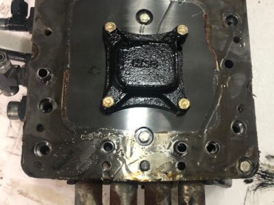 Blok Zaworowy Skrzyni Biegów - Auto Command - New Holland