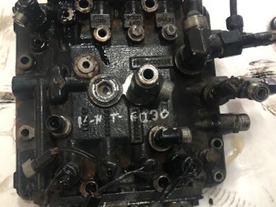 Blok Zaworowy Skrzyni Biegów - Auto Command - New Holland