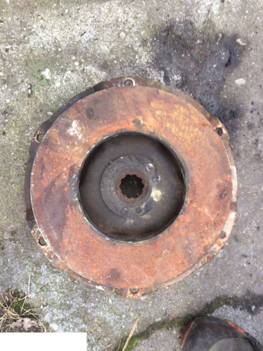 CASE - Docisk Sprzęgła