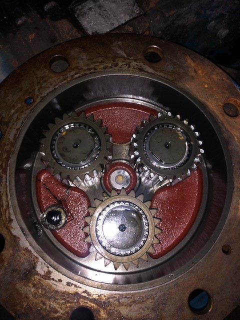 CAT 906 - Zwolnica | Piasta | [CZĘŚCI] - Carraro 11812