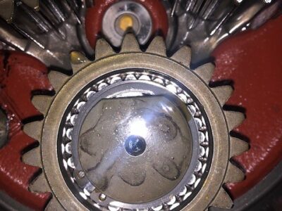 CAT 906 - Zwolnica | Piasta | [CZĘŚCI] - Carraro 11812