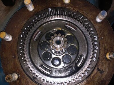 CAT 906 - Zwolnica | Piasta | [CZĘŚCI] - Carraro 11812