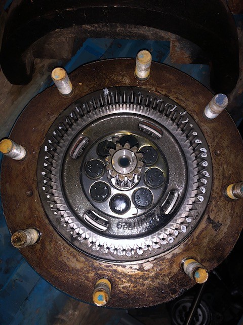 CAT 906 - Zwolnica | Piasta | [CZĘŚCI] - Carraro 11812