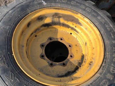 Cat TH 220b | Cat TH 330b | Cat TH 337 - Koła Komplet