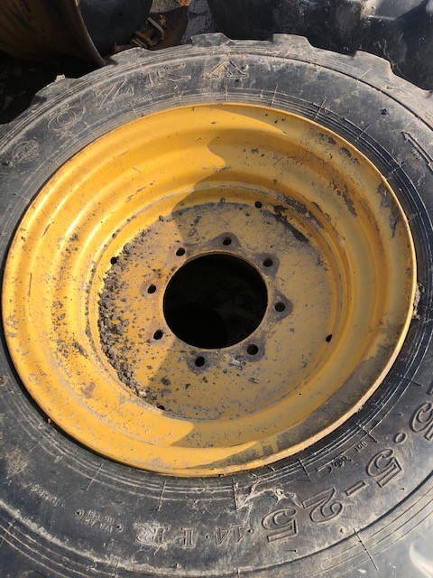 Cat TH 220b | Cat TH 330b | Cat TH 337 - Koła Komplet