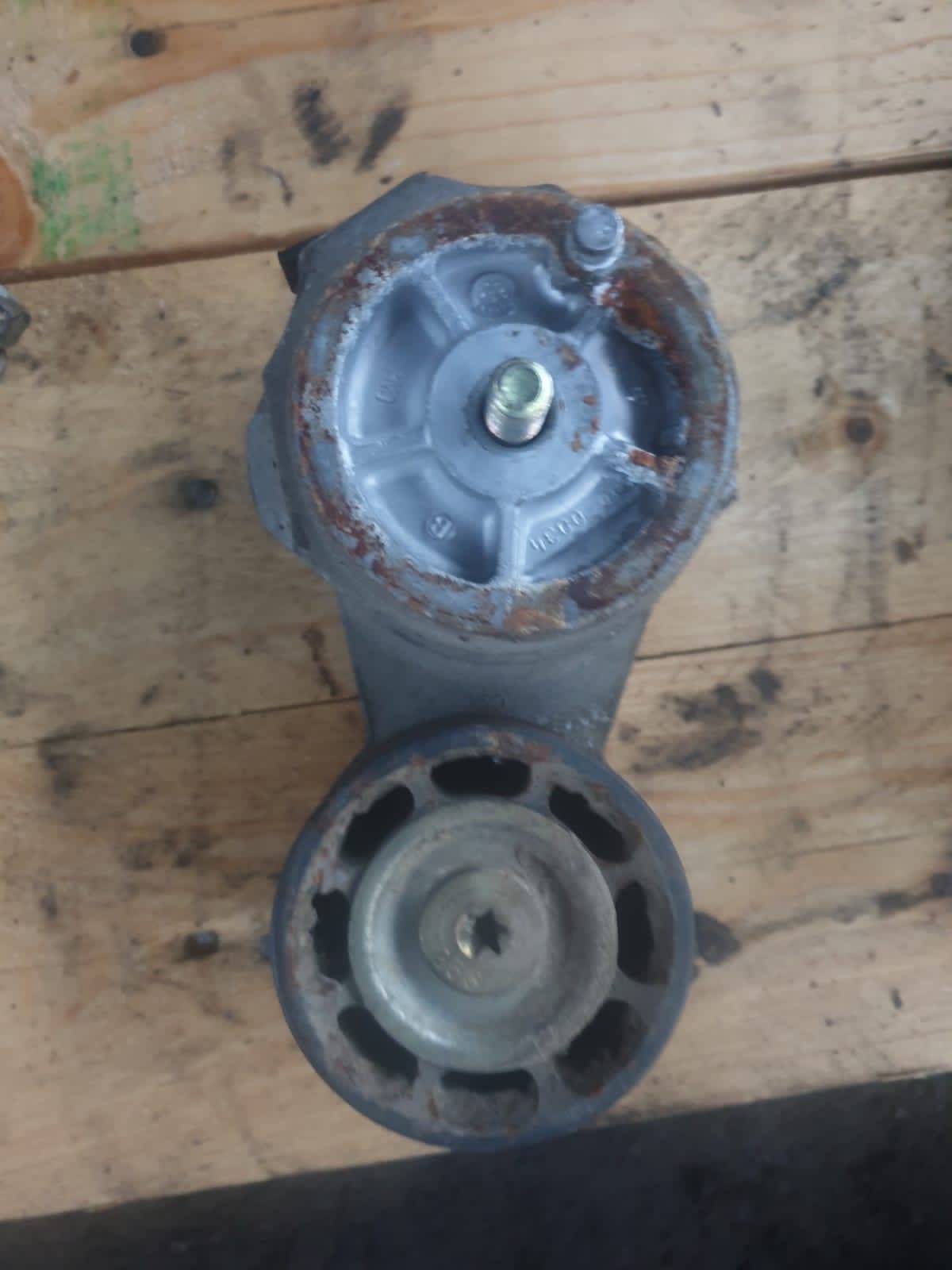 CAT TH 3054 - Napinacz [ORYGINAŁ]