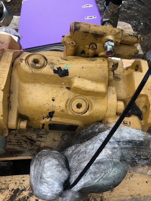 Caterpillar - Zespół Pomp Hydraulicznych Hydrostaty