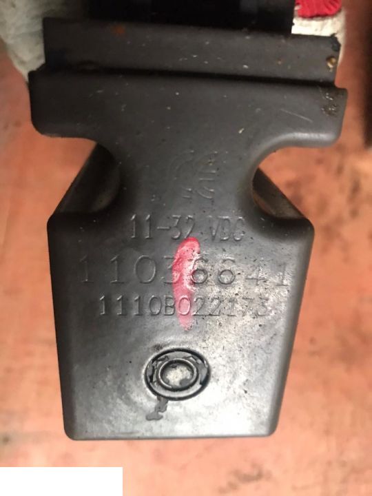 CEWKI DO ROZDZIELACZA SAUER DANFOSS 11-32 VDC 1036641