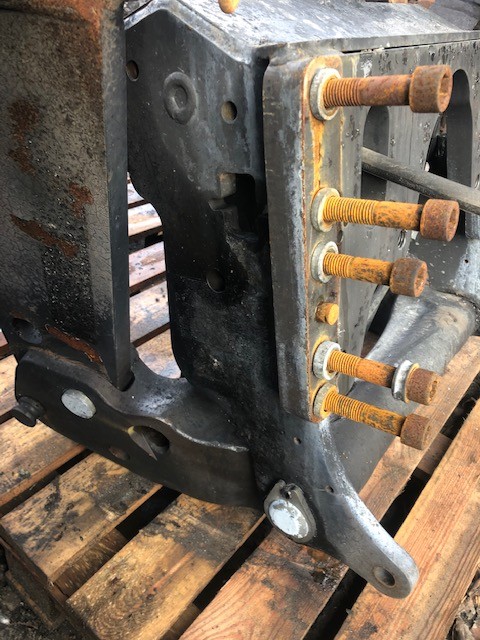 Claas Arion 620 - Przedni Podnośnik TUZ