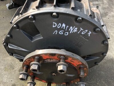 Claas Dominator 150 - Zwolnica