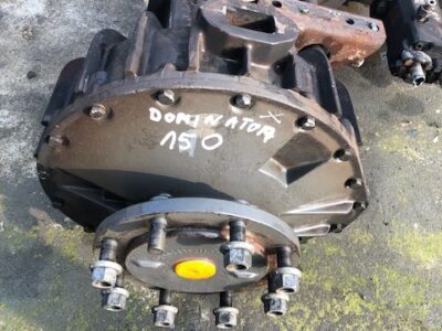 Claas Dominator 150 - Zwolnica