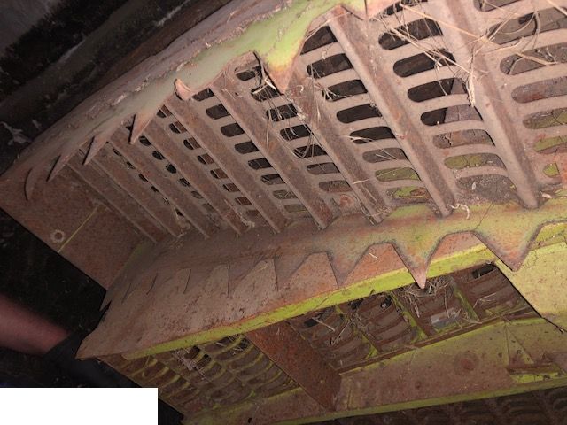 Claas Dominator - Wytrząsacze