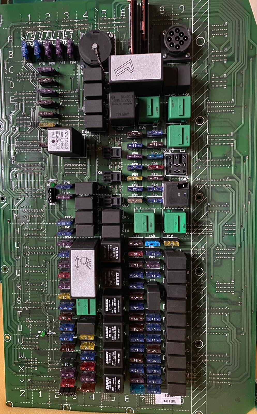 Claas Lexion - Płyta Bezpieczników 015 353.0