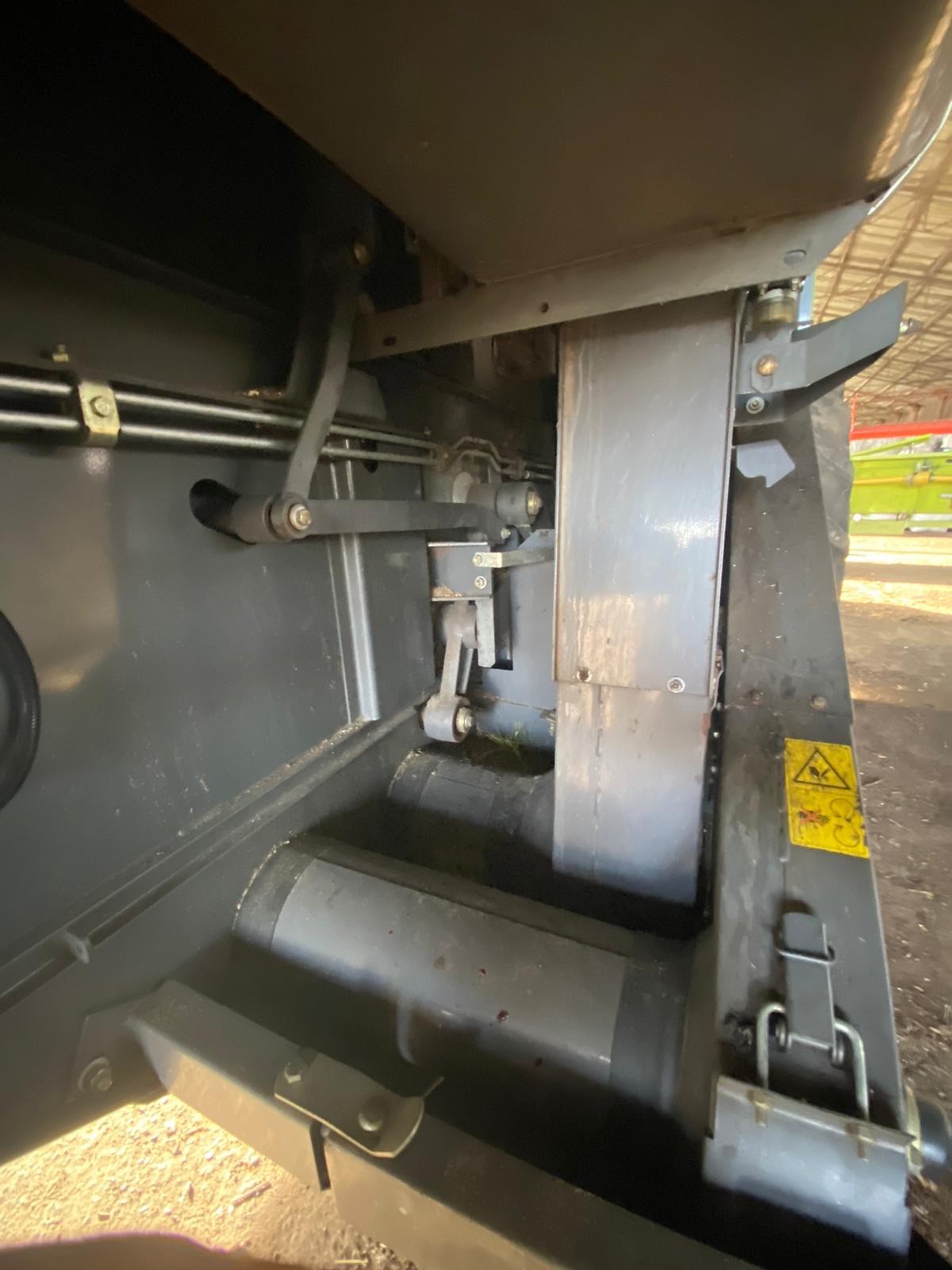 Claas Mega 360 [CZĘŚCI] - Wałek Wytrząsaczy