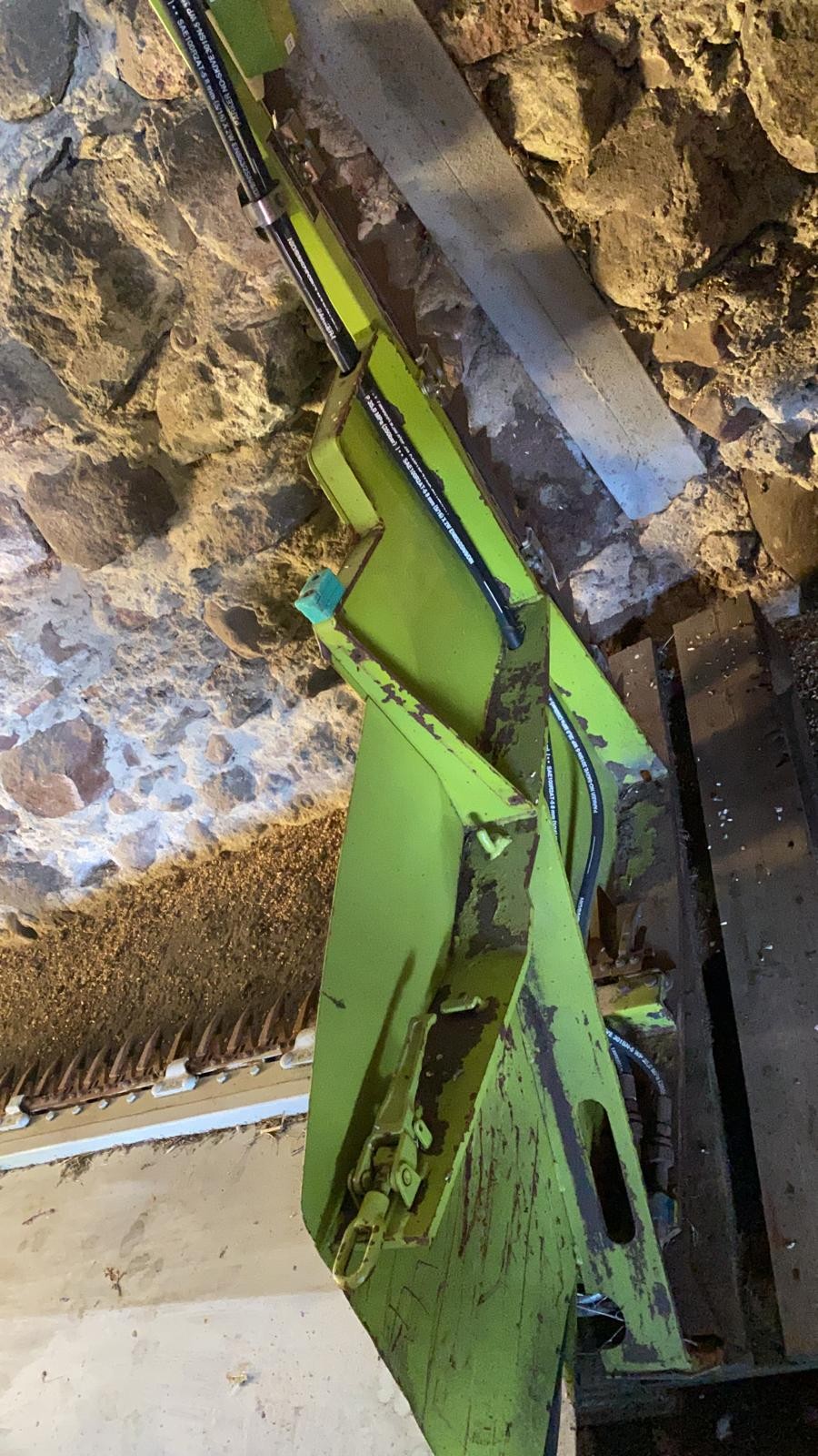 Claas Mega 360 [CZĘŚCI] - Zwolnica