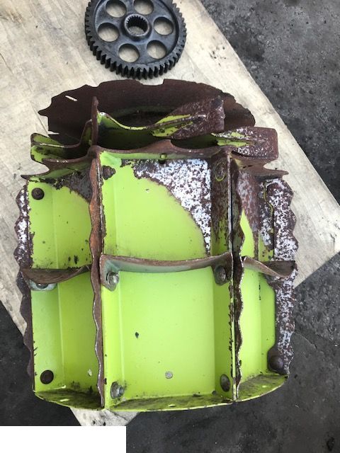 Claas RU 450 - Gwiazda Wciągająca