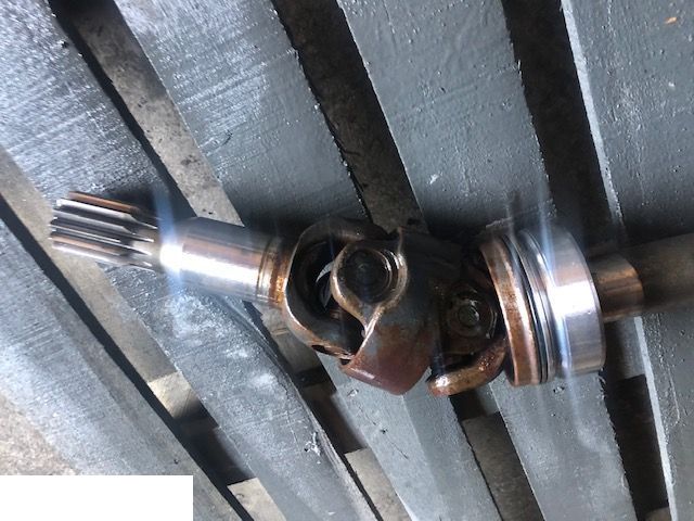 Claas Scorpion- Półoś