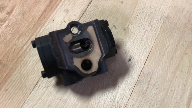 Delphi - Zawór Gaszenia