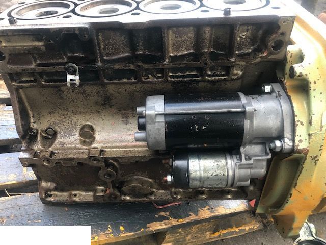 DEUTZ BF4L1011 - Rozrusznik