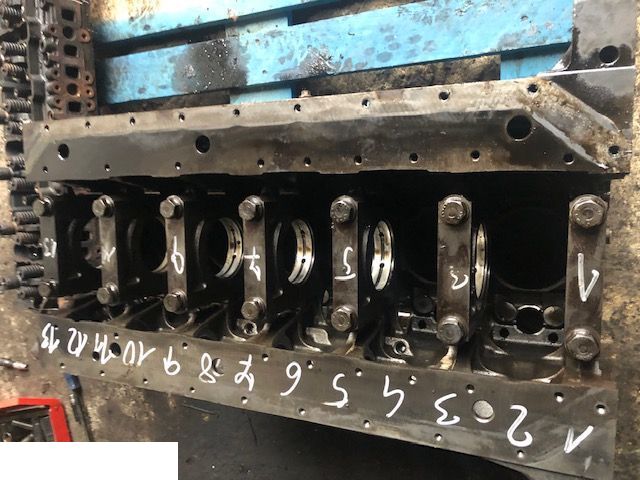 Deutz TCD 2012 L06 4V TCD2012L064V - Blok Cylindrów Silnika