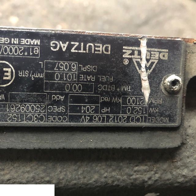 Deutz TCD 2012 L06 4V - Korbowód Tłok