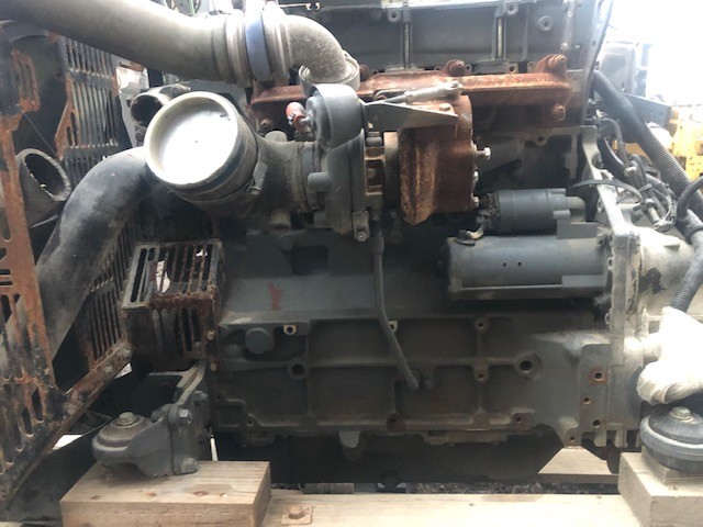 Deutz tcd 2013 L04 2V