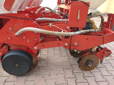 Siewnik Kverneland optima hd