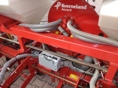 Siewnik Kverneland optima hd