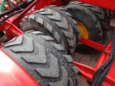 Siewnik Vaderstad spirit 4m