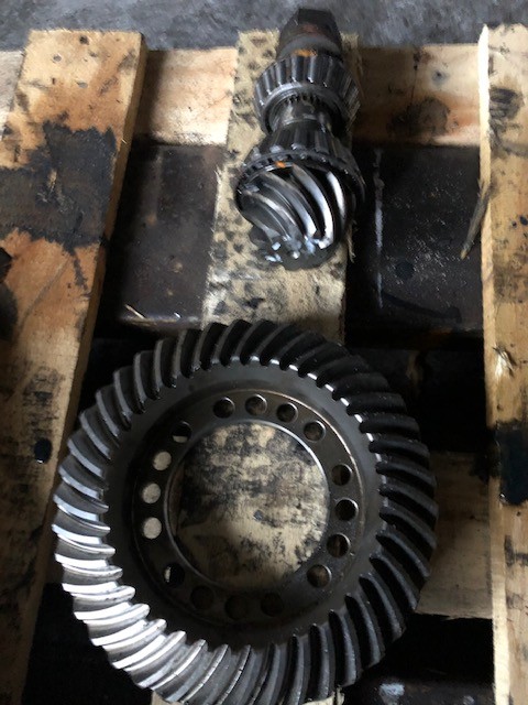 DYFERENCJAŁ KOŁO+WAŁEK ZF AV 230 [10/41] VOLVO L30 L35 ZETTELMEYER 602