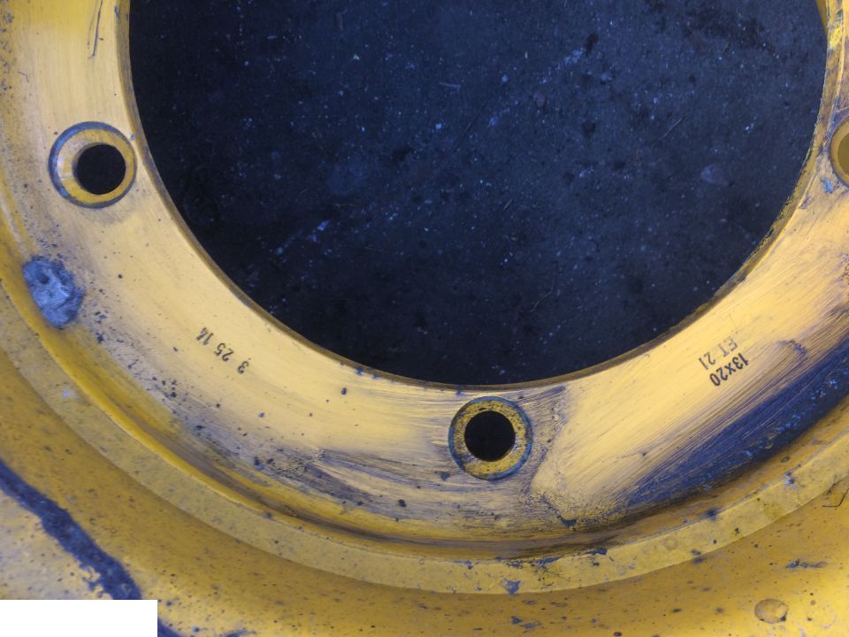 FELGA 28xDW15L John deere