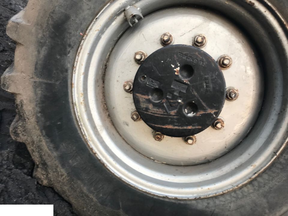 Felgi Manitou 24 Cale 10 Śrub