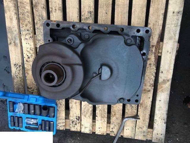 Fendt 920 | 924 | 926 | 928 | 936 | 939 - Zwolnica - Zwrotnica - Półoś - Skrzynia - Silnik