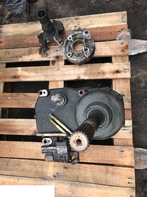 Fendt 933 - WOM Przedni