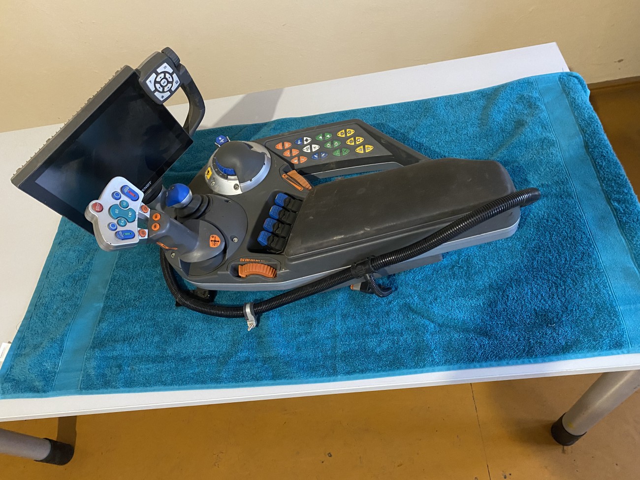 G842.970.010.023 Fendt - Joystick - Konsola - Podłokietnik