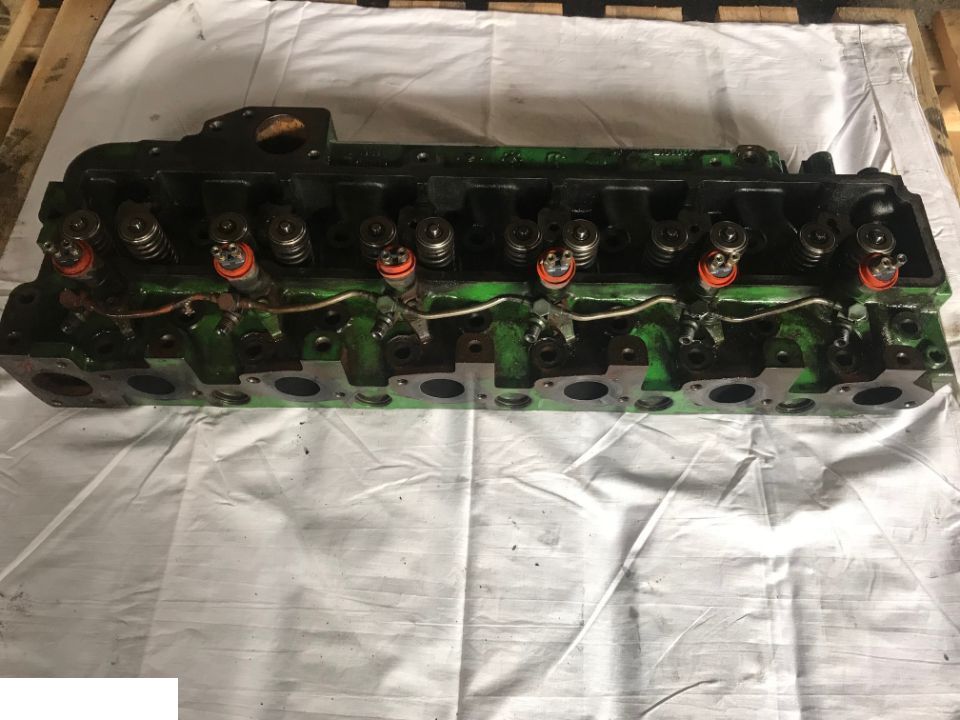 Głowica - John Deere 6068 - re525455
