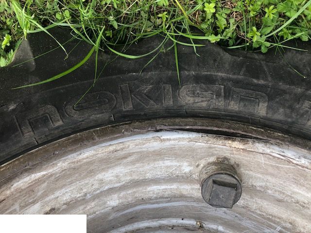 Harvester Valmet Komatsu - Koła