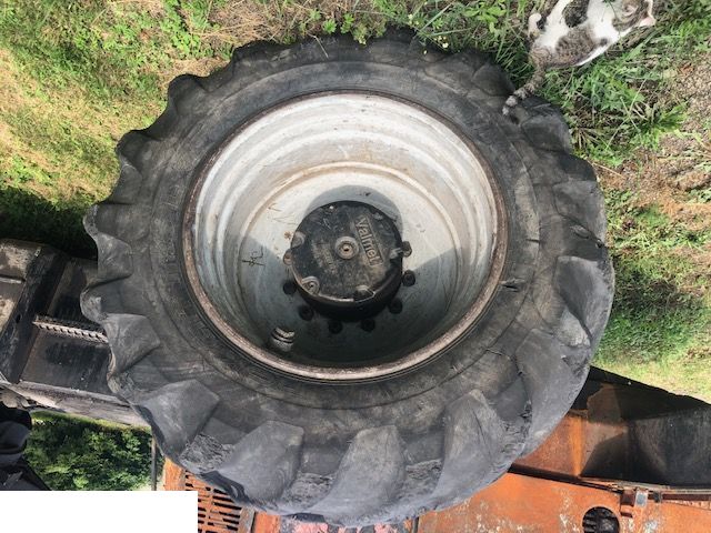 Harvester Valmet Komatsu - Koła