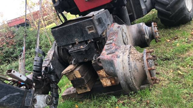 Harwester Valmet 911 Komatsu - [CZĘŚCI]